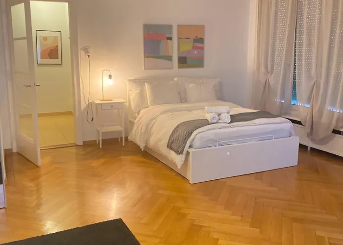 Bright & Fully Furnished Flat In Apartment